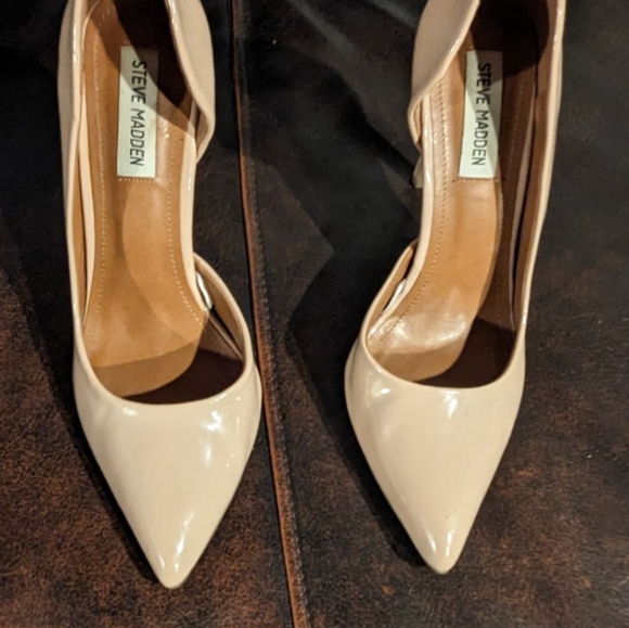 Size 7.5 M Stilleto Steve Madden 4" heel - Picture 4 of 6